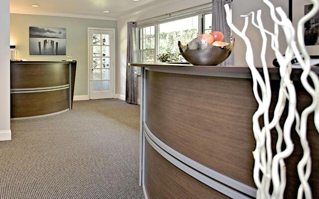 Shadyside Inn All Suites Hotel