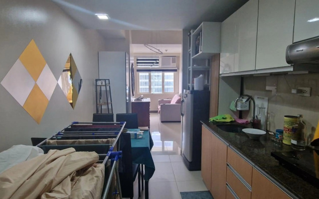 Dusit Thani Like San Antonio Makati 1 Bedroom