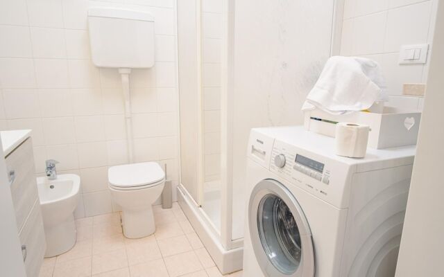 Sweet Lake Apartment - Italian Homing