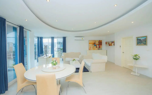 Roomquest Utopia Kata and Residence