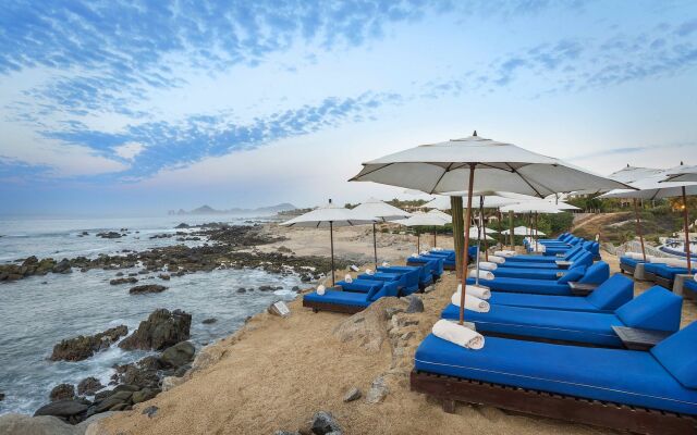 Hacienda Encantada Resort & Residences