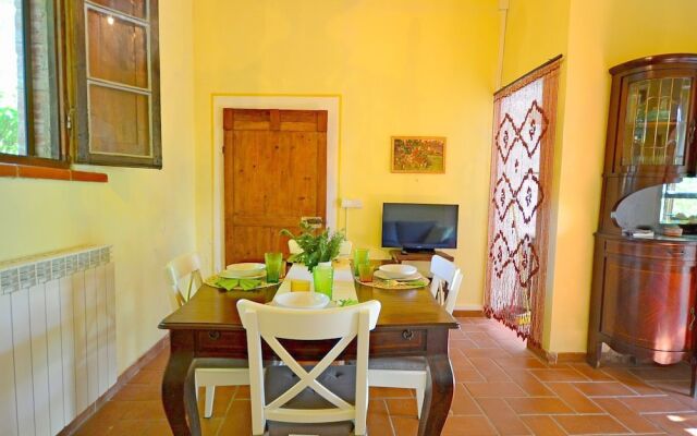 Modern Holiday Home in Rosignano Marittimo Near Forest