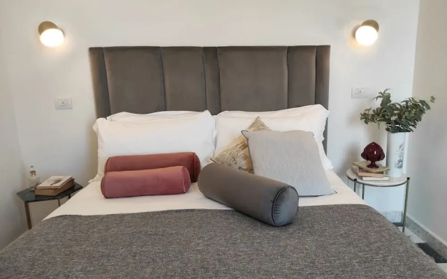 1940 Luxury Accommodations - 5 Suite Onice CAV