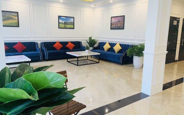 Paragon House & Residence