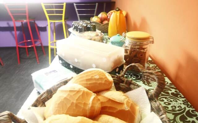 Hola Hostel Faria Lima