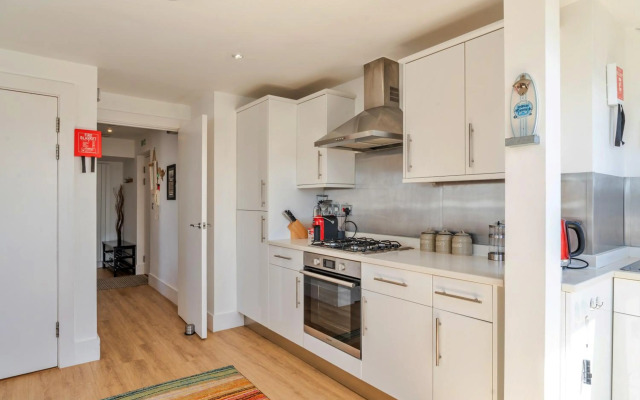 Ocean Lookout - Luxury Woolacombe Beach Apartment with Sea Views