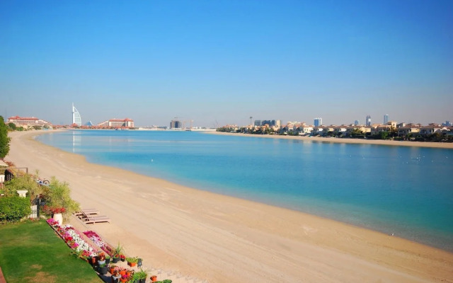 E&T Holiday Homes - Frond C Villa