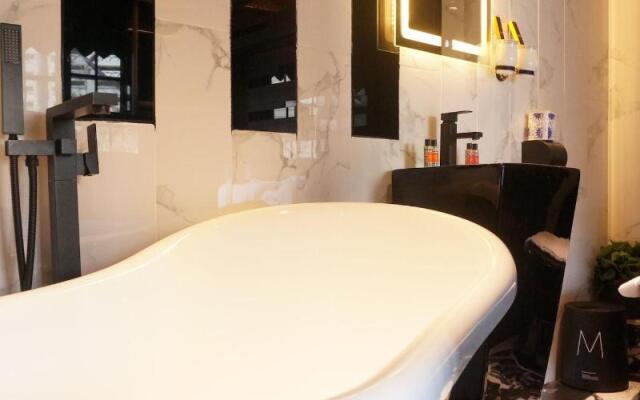 Star City Hotel - Tsim Sha Tsui