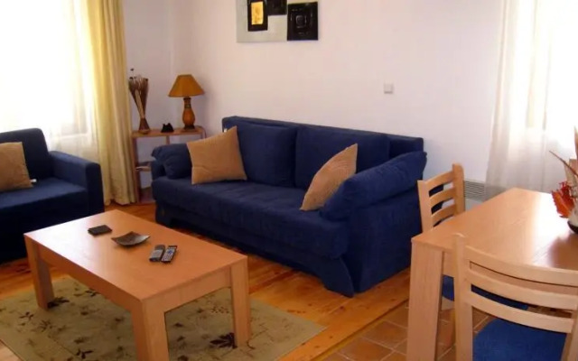 Four Leaf Clover Apartments to Rent