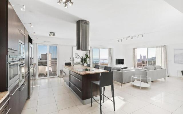 Luxury Monaco Sea View Penthouse Le Lord