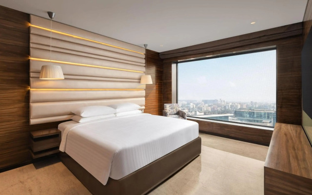 Courtyard by Marriott Mumbai International Airport