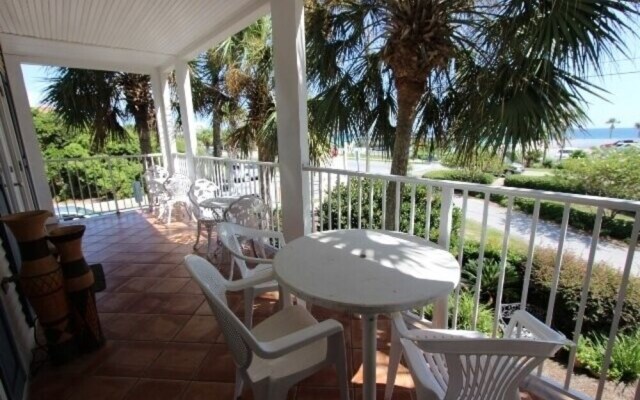 Aqua Ocean View - 2 Br Condo