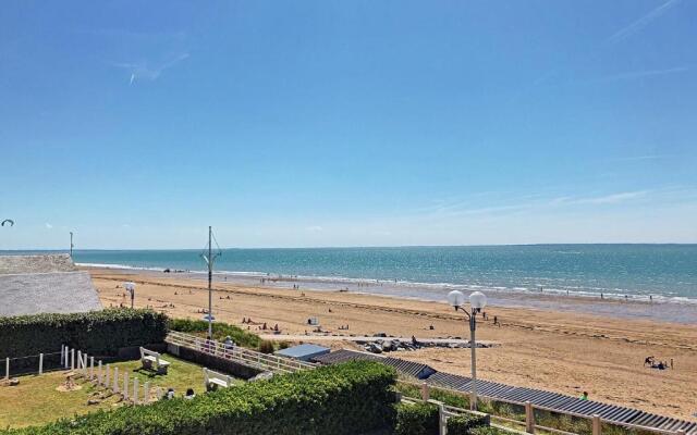 Appartement Jullouville, 2 pièces, 2 personnes - FR-1-361-154