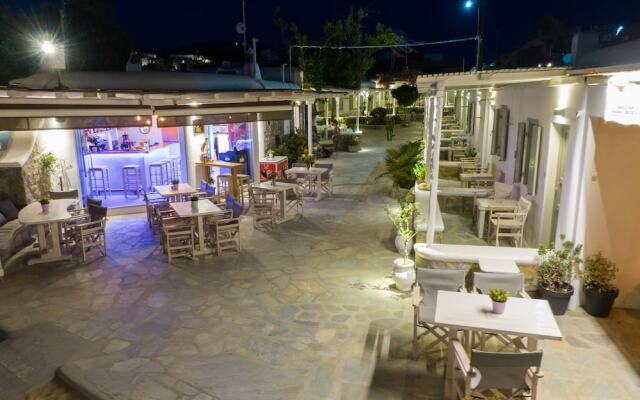 Agia Anna on the beach