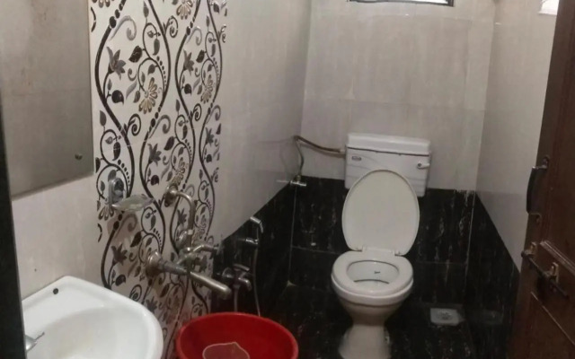 OYO 24756 Devi Residency