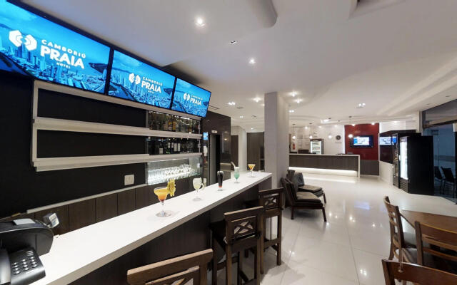 Camboriú Praia Hotel