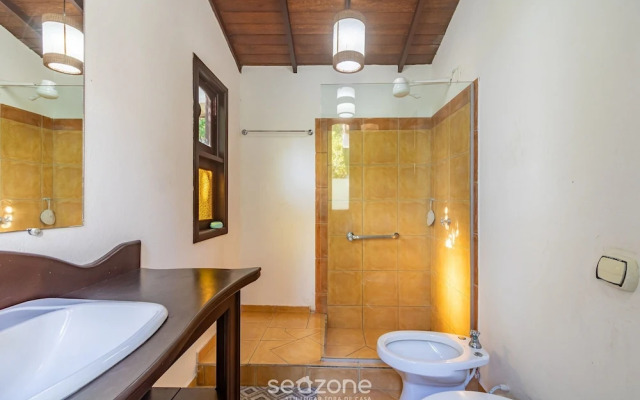 House w/ 3 Suites 400m From Mucuge Beach Mcg0006