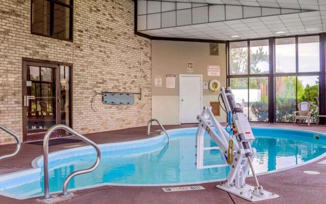 Comfort Inn Maumee - Perrysburg Area