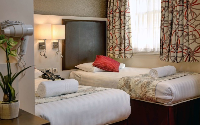 Best Western Buckingham Palace Rd - Image 7