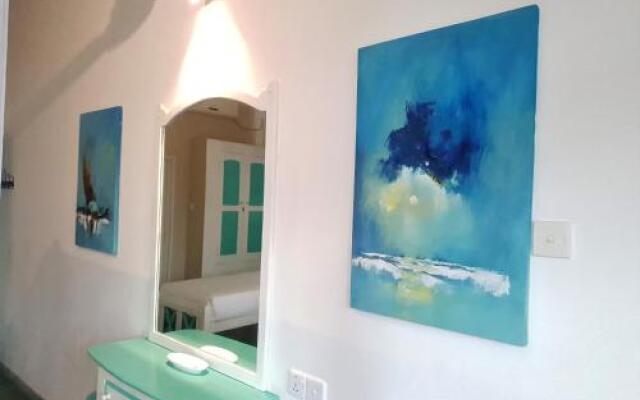 Neela's Guest House-Hikkaduwa Beach
