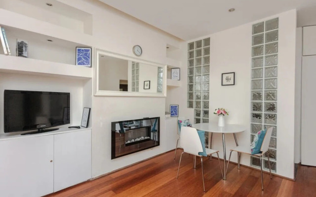 Central 1 Bedroom Flat Near Buckingham Palace