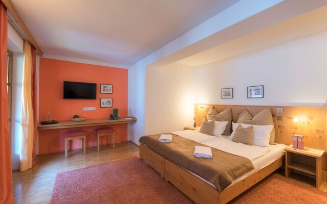 Chalet Murr by Skinetworks