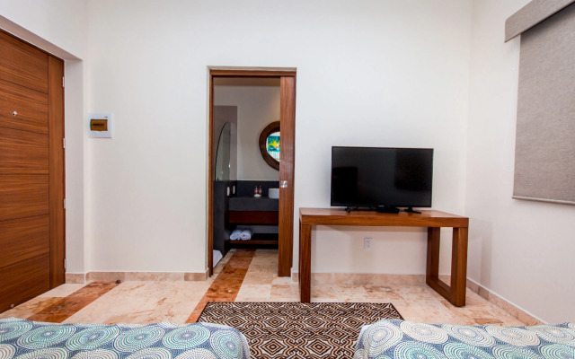 La Palma Beachfront Hotel & Club Nautico