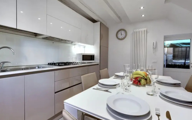 Pozzo Roverso by Wonderful Italy