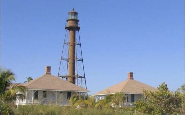 Sundial Beach Resort by Dream Vacation Rentals