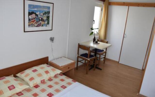 Apartments Mistral Orebic