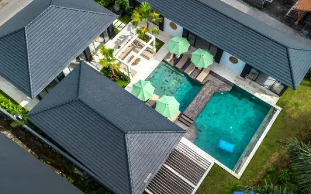 Villa Cocktail and Dreams by BaliSuperHost