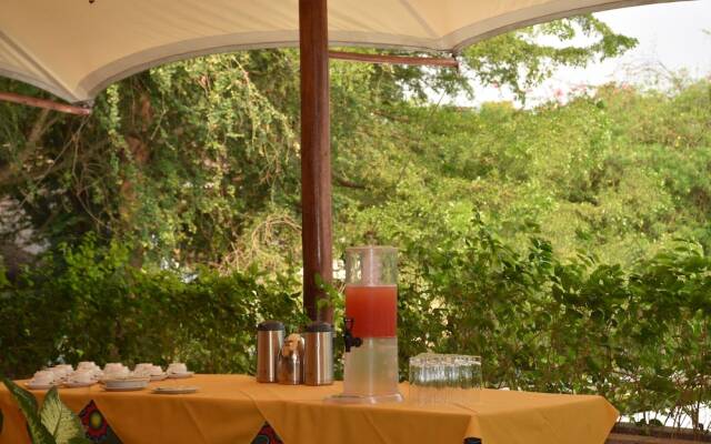 Hotel Club Du Lac Tanganyika