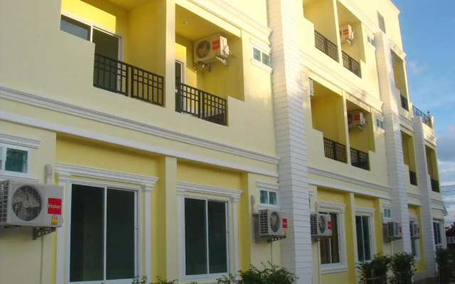 The target residence & resort