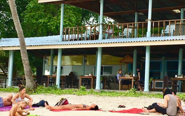 Koh Mook Riviera Beach Resort