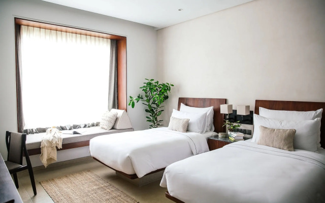 Treeline Urban Resort