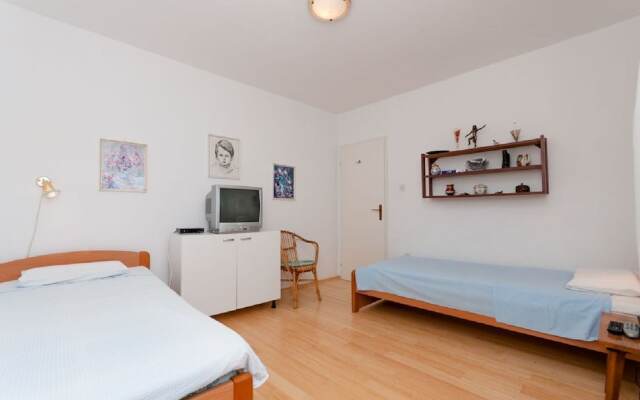 Apartment Aljosa