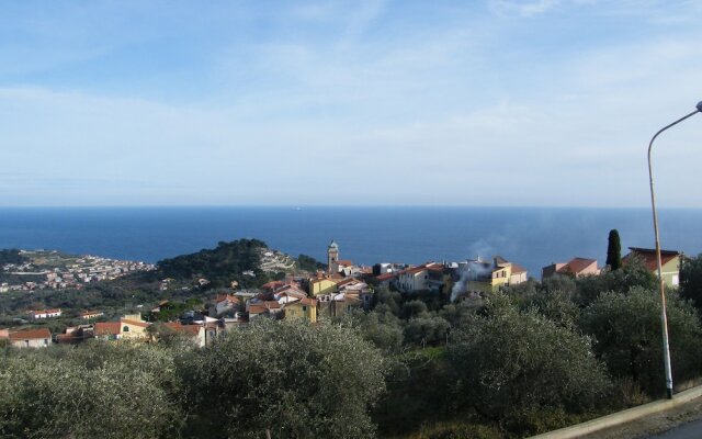 Apartment With 2 Bedrooms in Costarainera, With Wonderful sea View, Po