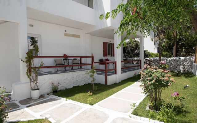 Dimelal Mikonos Downtown Apartments