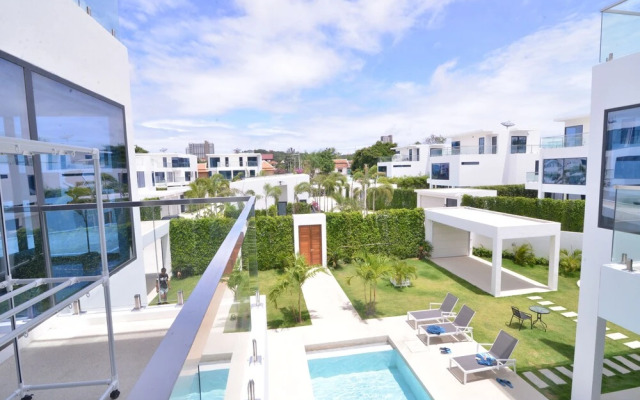 Villa with Shared Pool in Central Pattaya - Palmc16
