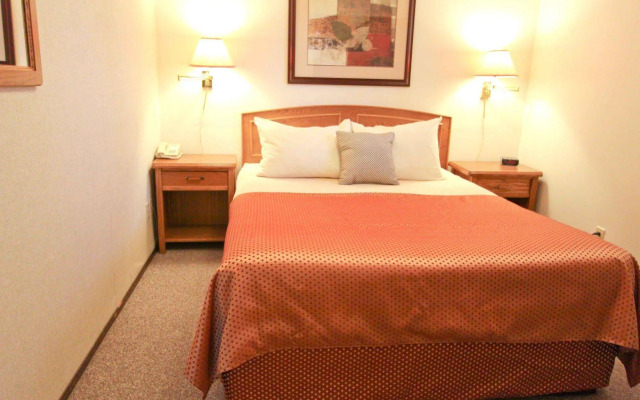 Crystal Springs Lodge