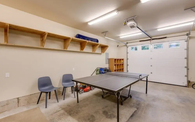 Mt Baker Lodging Condo 64 - Sleeps 4