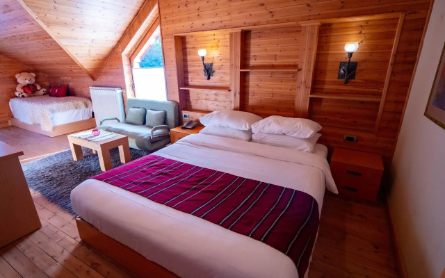 Natyral Razma Resort