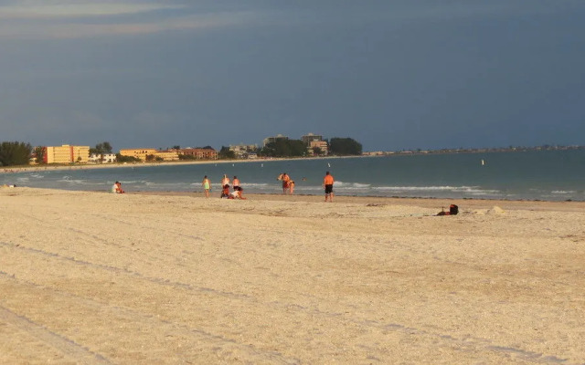 Beachside Resort Motel