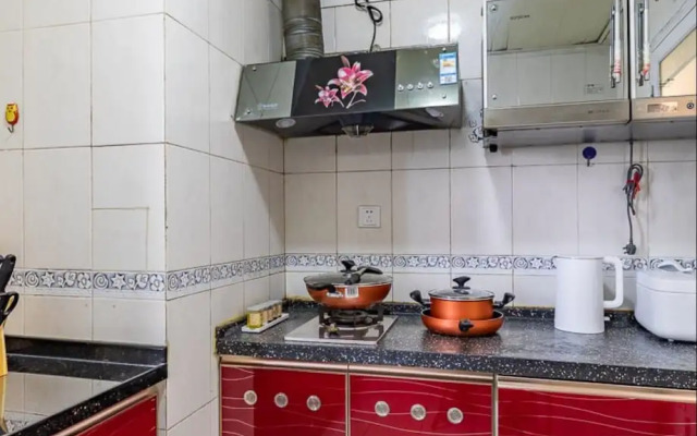 Locals Boutique Apartment Zhongshan Ba Road No.6 Branch