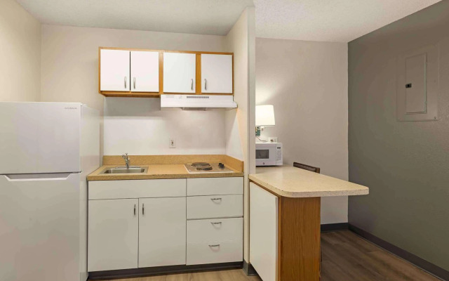 Extended Stay America Select Suites Denver Cherry Creek