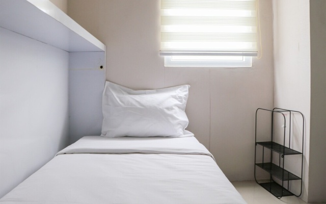 Modern 2Br Green Pramuka City Apartment Near Shopping Center – Guest Rooms – Jakarta