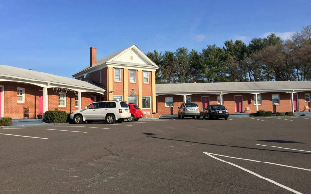 Sleepy Hollow Motel