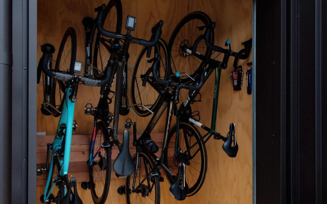 Spuren 4 of 2 Echidna Place East Jindabyne