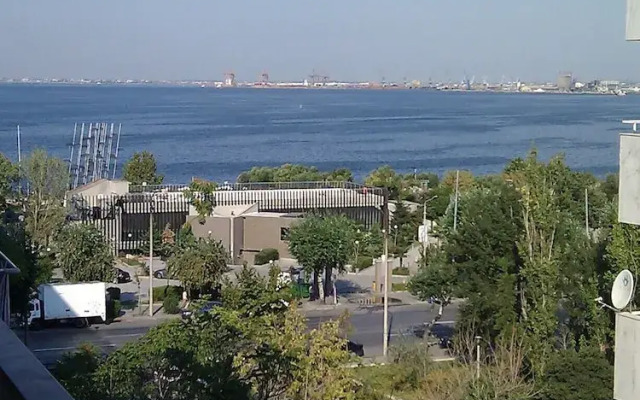 Pemptos-3bedroom-2bathroom-balcony-seaview