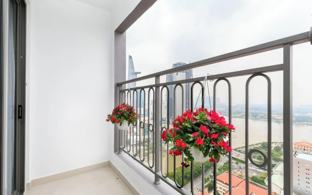Vera Apartments - Saigon Royal Residence